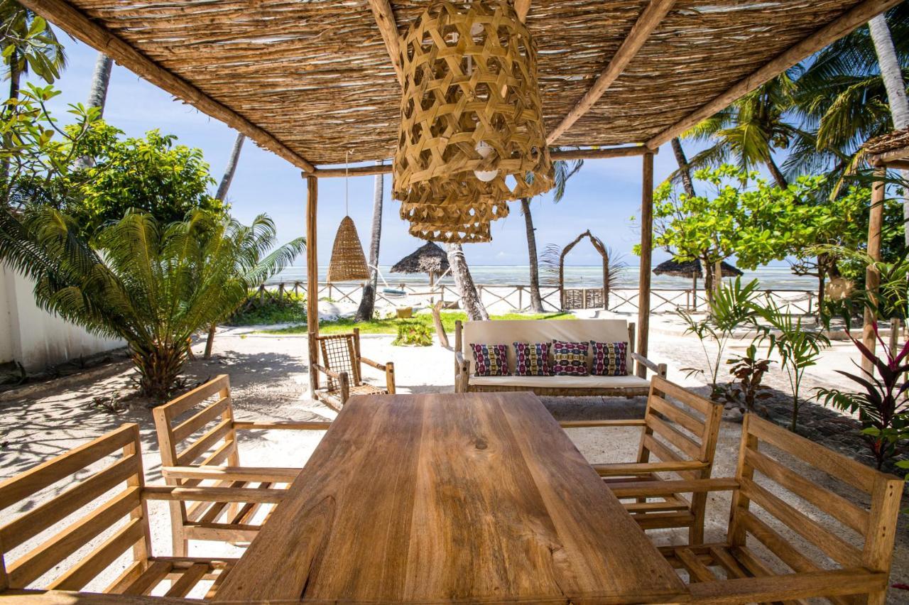 Kima Serviced Beach House & Suites Bwejuu Eksteriør bilde