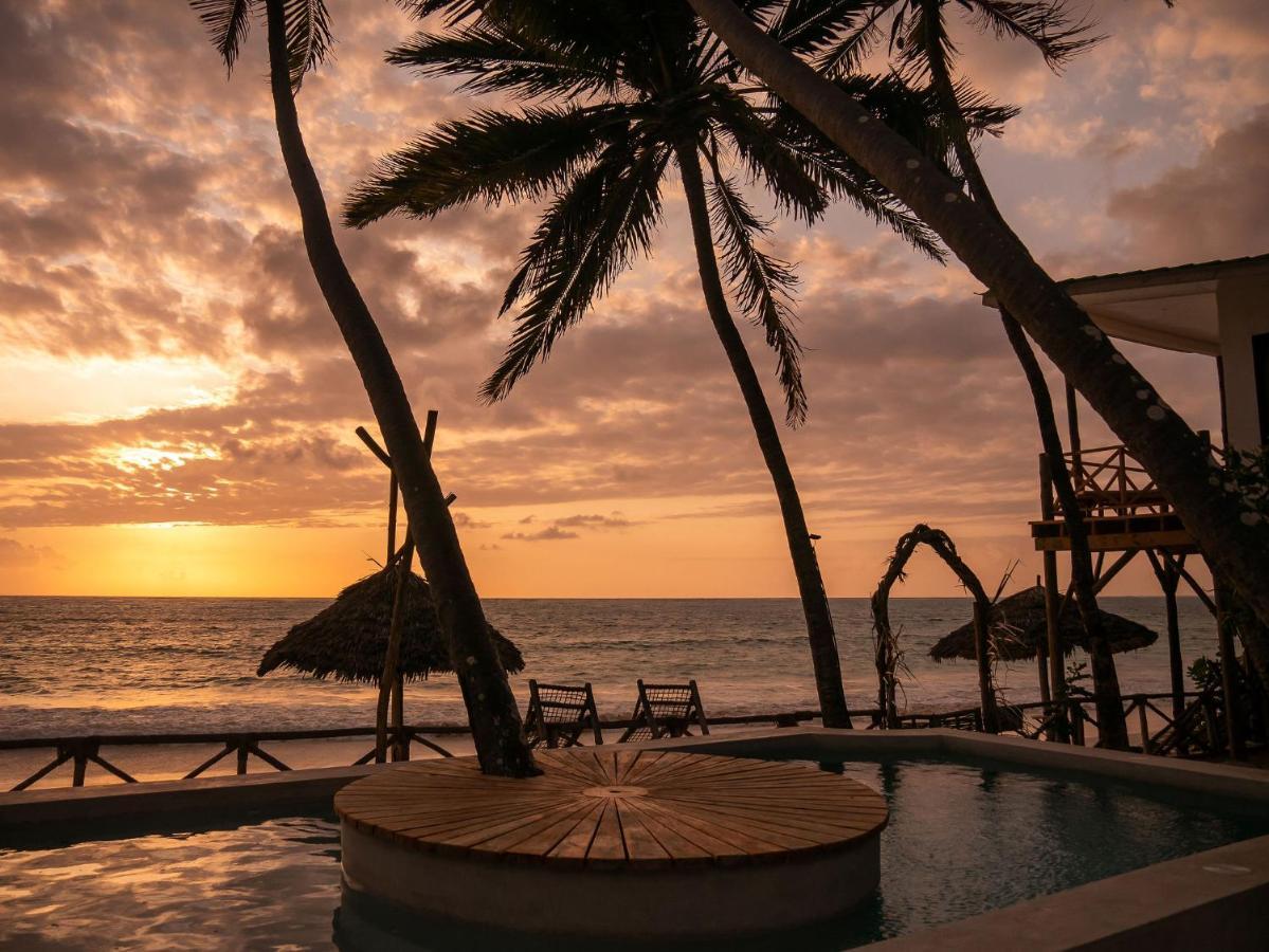 Kima Serviced Beach House & Suites Bwejuu Eksteriør bilde