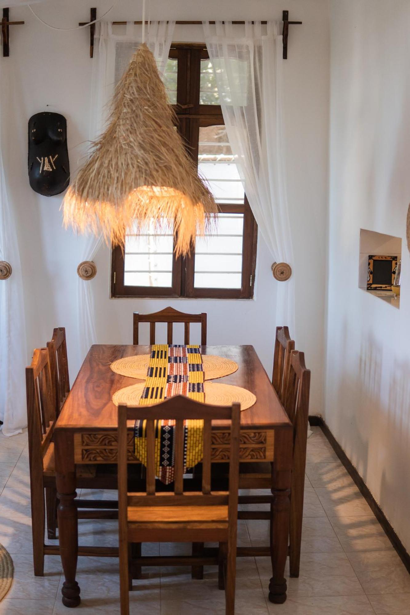 Kima Serviced Beach House & Suites Bwejuu Eksteriør bilde