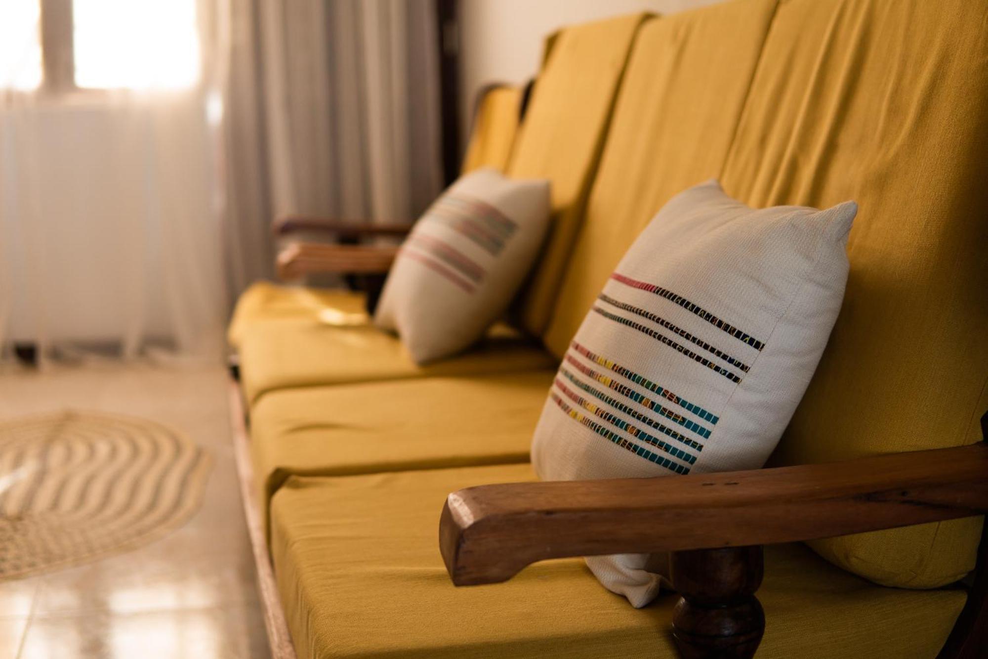 Kima Serviced Beach House & Suites Bwejuu Eksteriør bilde