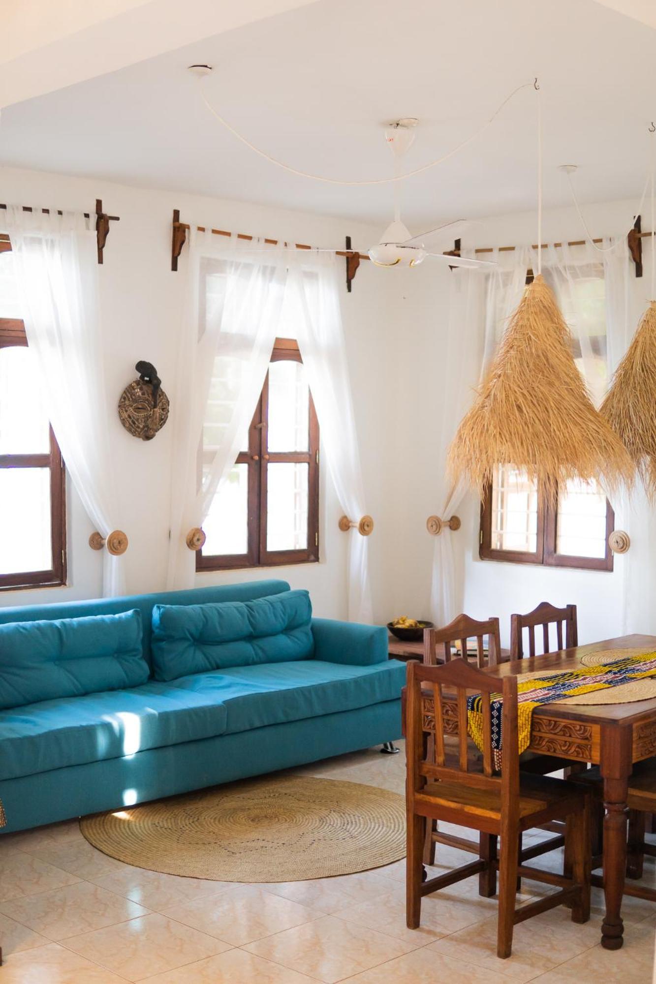 Kima Serviced Beach House & Suites Bwejuu Eksteriør bilde